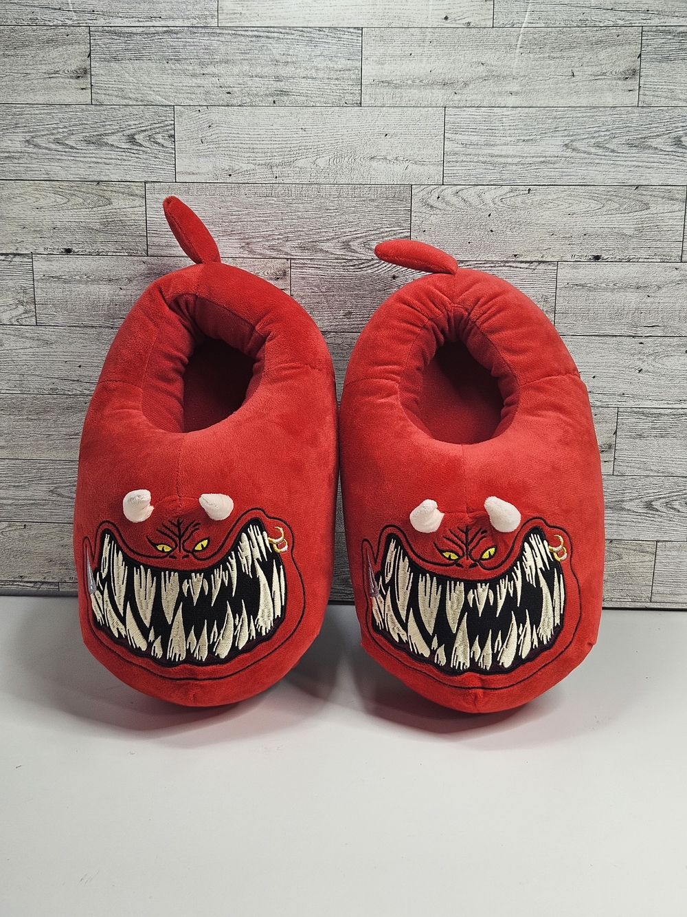 Warhammer 40 000 Slippers Red Squig Slippers Adult One Size Merchandise